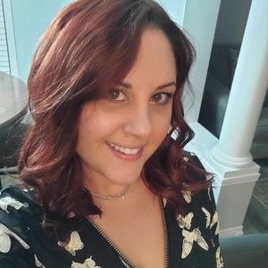 Meet your Posher, Meaghan